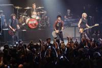 10 Green Day live